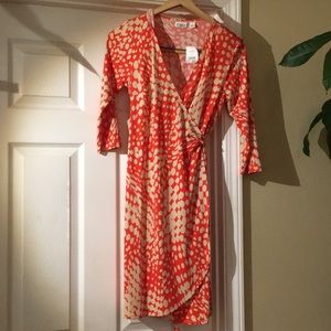 Printed wrap dress